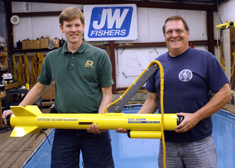 Webster Rescue with their Side Scan Sonar